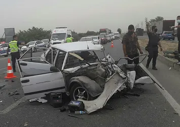 Bursa Karacabey'de feci kaza: 1 ölü 3 yaralı