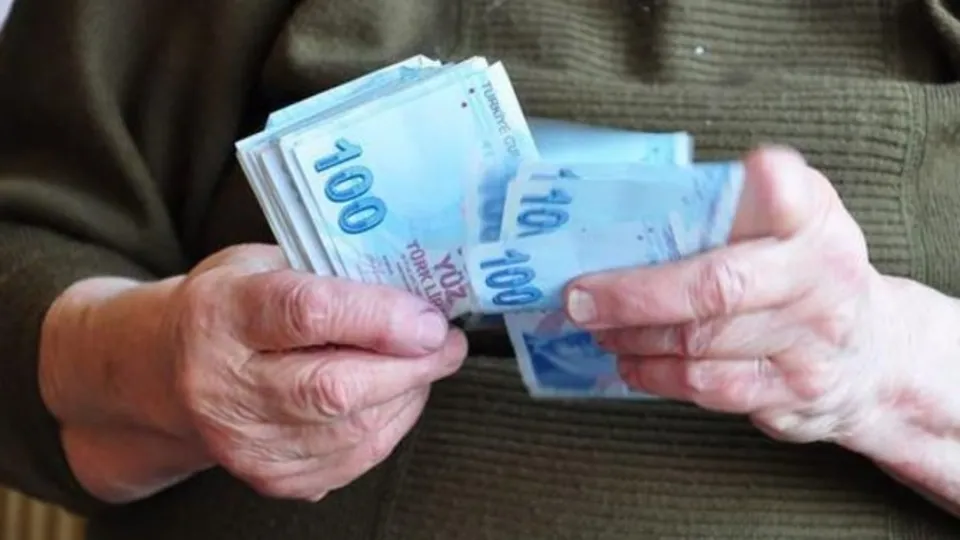 Asgari ücrete ara zam yolda! Resmi açıklama geldi | Net asgari ücret 11 bin lirayı geçecek! Memur ve emekli maaşı...