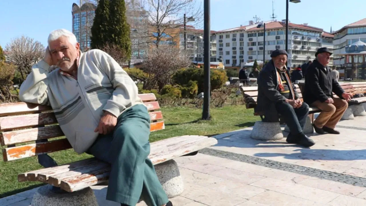 65 yaş üstü vatandaşların hasreti sona eriyor!