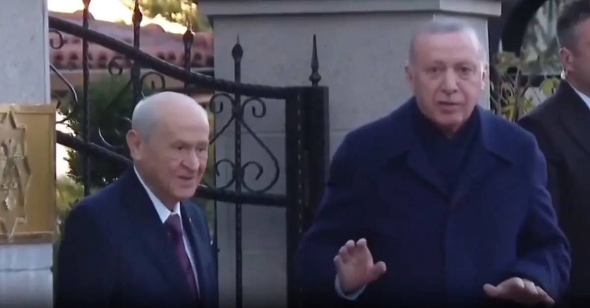 Bahçeli Erdoğan ve Bahçeli görüşmesi sıcak espriyle sonlandı!