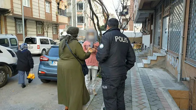 İstanbul’da 15 yaşındaki genç kızı boğazına bıçak dayayıp kaçırmaya çalıştı - 3