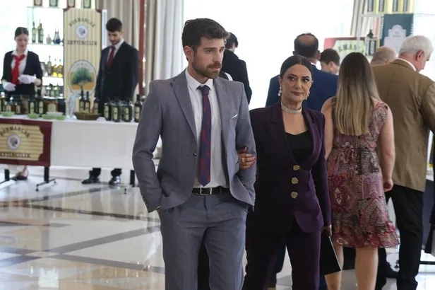 Üç Kız Kardeş yeni bölüm ne zaman yayınlanacak? Üç Kız Kardeş 50 yeni bölüm bu akşam var mı, yok mu?