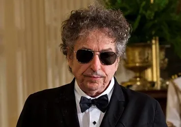 Kars'tan ABD'ye; Nobel kazanan Bob Dylan'ın hikâyesi