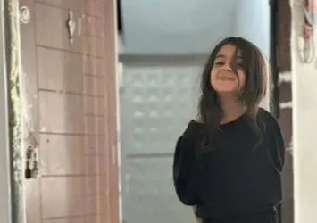 Diyarbakır'da kaybolan Narin Güran bulundu mu? Ağabeyinin kolundaki diz işleri Narin'e mi ait? Ağabey serbest bırakıldı