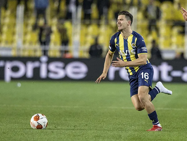 fenerbahce-0-olympiakos-3-mac-sonucu-sari-kanarya-kadikoyde-kayip-1633027495166.jpg Fenerbahçe: 0 - Olympiakos: 3 MAÇ SONUCU | Sarı Kanarya Kadıköy'de kayıp - 1