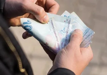 SON DAKİKA! Milyonlarca çalışanın net ücreti artıyor! AGİ herkes için kalktı mı? 2022 asgari ücret ne zaman hesaplara yatacak?