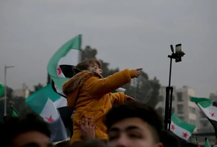 halepte-13-yildan-sonra-ilk-konser-renkli-goruntulere-sahne-oldu-1734856804110.jpg AA