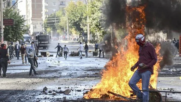 Kobani provokasyonunda delil karartan FETÖ'cü 183 polis ihraç edildi - 3