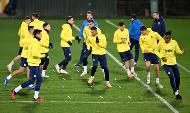 Fenerbahçe-Spartak Trnava maçı ne zaman, saat kaçta, hangi kanalda? UEFA Avrupa Konferans Ligi FB nasıl tur atlar?