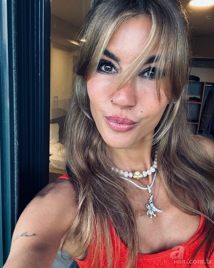 Çağla Şıkel gönlünü bakın kime kaptırdı! Aralarındaki yaş farkı... 5