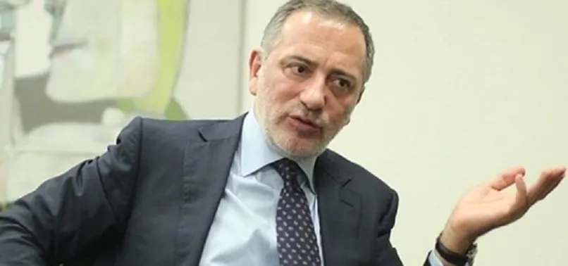 Fatih Altaylı yine yalan söyledi! Üst düzey yöneticileriniz 17-25 Aralık yargı darbe girişiminden neden tutuklu?