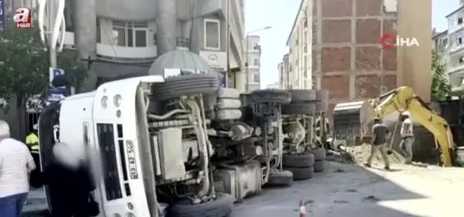 Elazığ’da hafriyat kamyonu otomobilin üzerinde devrildi: 1 yaralı