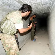 PKK/YPG’li teröristler Tel Abyad’ı köstebek yuvasına çevirmiş