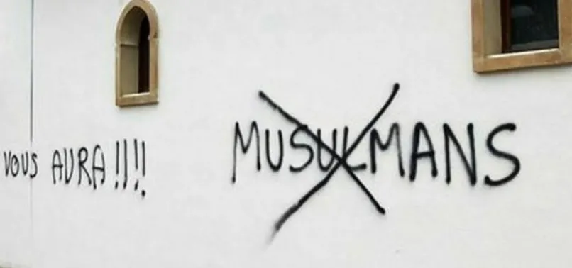 İtalya'da İslam merkezine saldırı