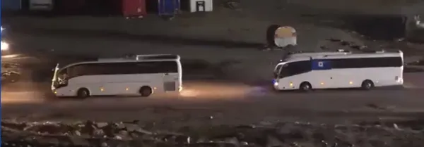 İşgalci İsrail mahkumiyetinden özgürlüğe! Filistinlilerin o anları yürekleri dağladı! Şükür namazı, kavuşma anı, gelecek hayalleri...