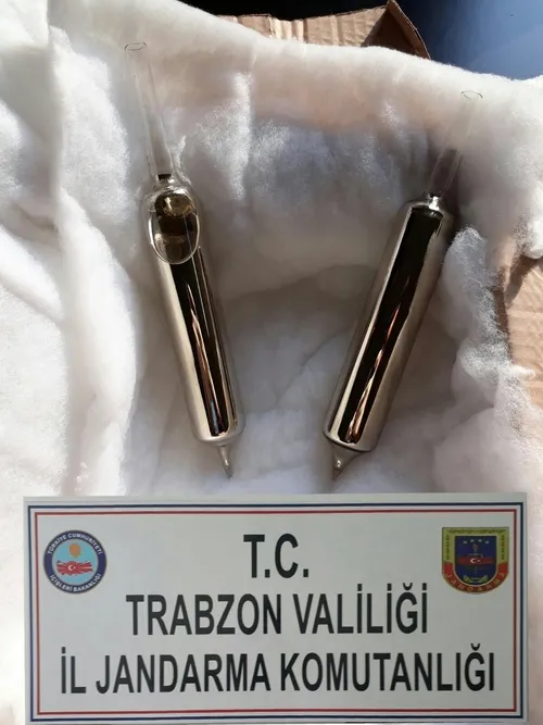 Trabzon’da kimyasal silahlarda kullanılan 600 gram sezyum maddesi yakalandı - 1
