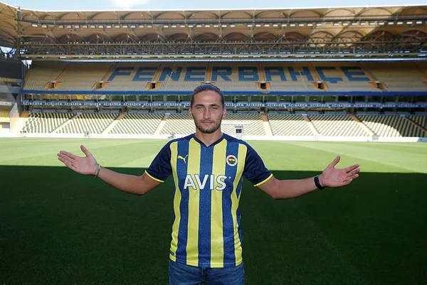 Fenerbahçe'de Vitor Pereira'nın işi zor! Berisha Rossi Crespo... - 4