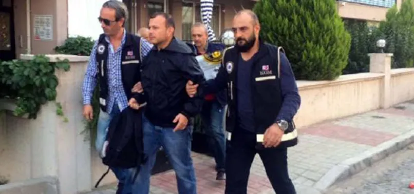 İzmir merkezli FETÖ/PDY operasyonu: 31 gözaltı