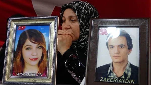 Diyarbakır annelerinin kararlı duruşu: Allah'ın izni, devletimizin gücüyle bütün anneler ve babalar evlatlarına kavuşacak - 4