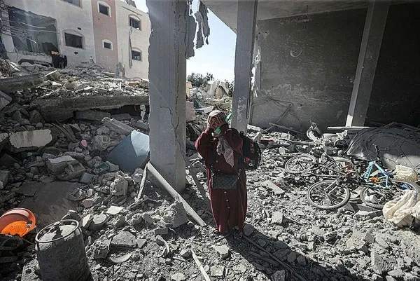 gazzede-son-durum-ateskes-2-gununde-esir-takasi-suruyor-israilden-aciklama-listeyi-aldik-1700889166309.jpeg Gazze'de son durum | Ateşkes 2. gününde! Katar: Esir takası bu gece gerçekleşecek - 3