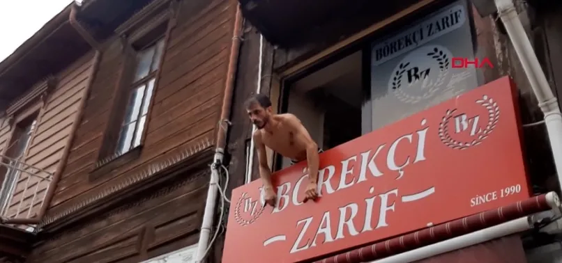 Edirne'de şoke eden görüntüler! Ağabeyine satırla saldırdı