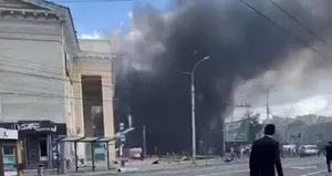Zelenskiy açıkladı! Füzeyle vuruldu