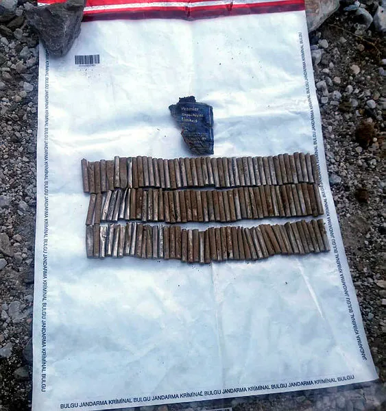 Bitlis’te 290 kilo EYP ve 152 adet fünye ele geçirildi - 1