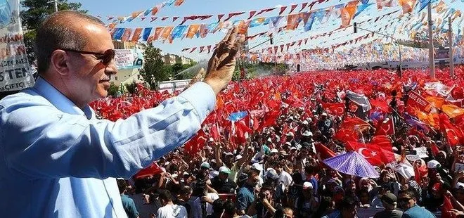 AK Parti’de 4 aşamalı plan! Başkan Recep Tayyip Erdoğan il ziyaretlerini artıracak | 922 ilçe 32 bin 260 mahallenin nabzı tutuluyor