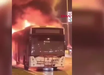 İzmir’de belediye otobüsünde yangın