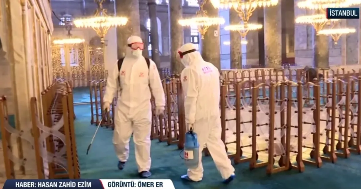 Ayasofya Camii'nde Ramazan hazırlıkları