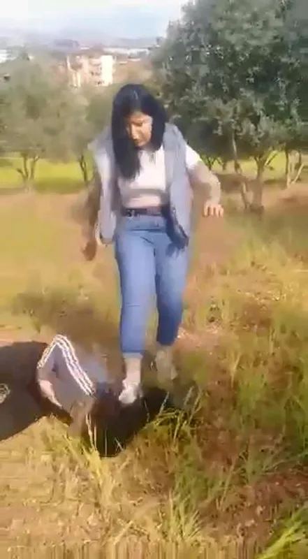 Antalya'da "erkek arkadaşımla görüştün" kavgası! Tekme tokat dövülen Şenız Gülpınar konuştu: Can güvenliğim yok - 2