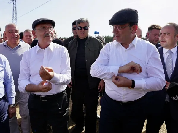 1688570678329.jpg CHP'li Faik Öztrak'tan değişim isteyen Ekrem İmamoğlu ve Tanju Özcan'a yanıt: Tüm kesimlerden oy alabilecek hale gelmek büyük bir değişim - 3