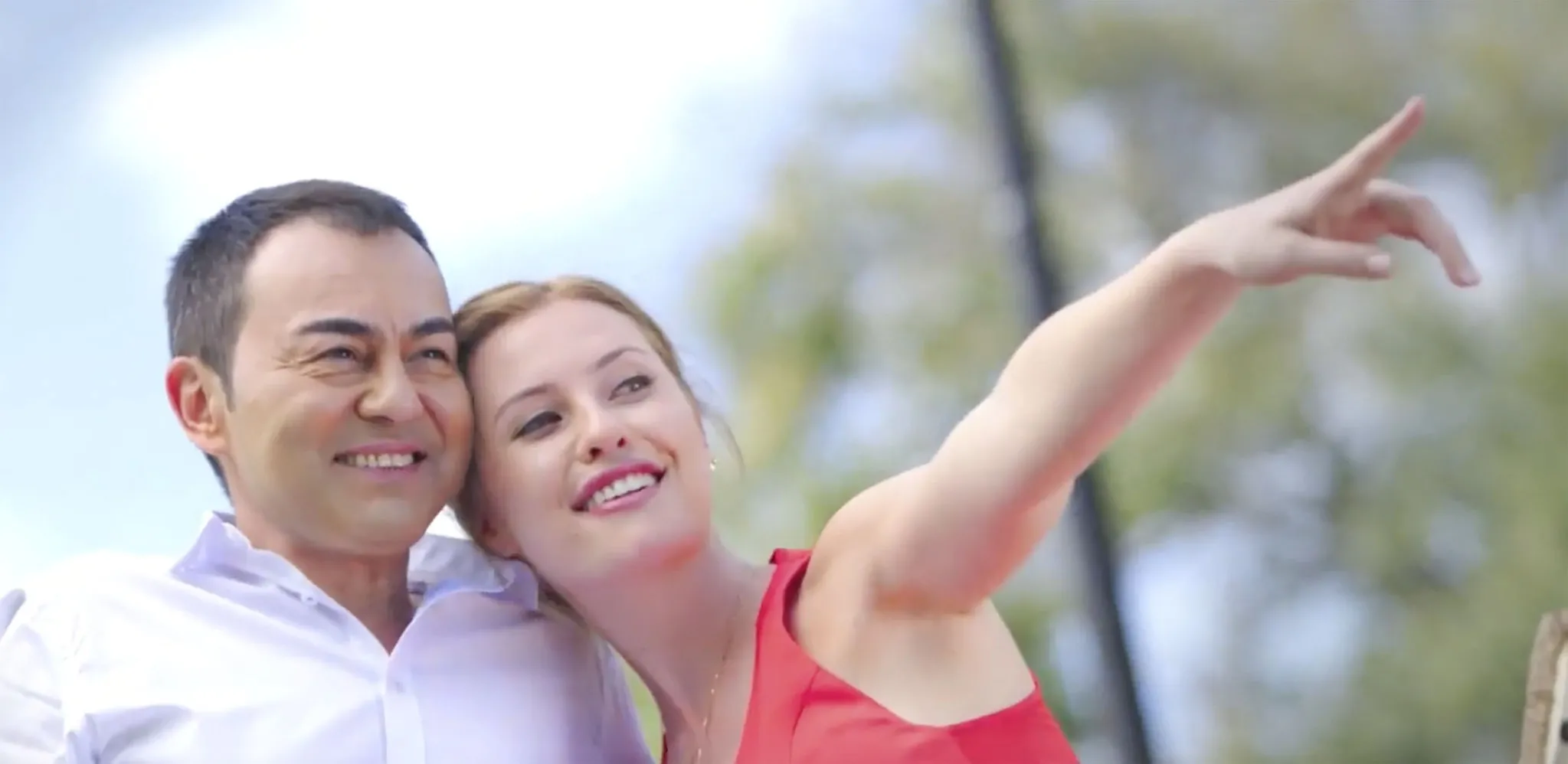 Serdar Ortaç’ın sözleri eski eşi Chloe Loughnan’ı kızdırdı: