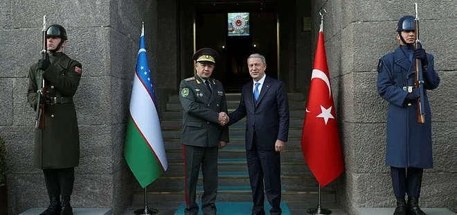 Bakan Hulusi Akar ve Özbekistan Savunma Bakanı Kurbanov’dan açıklamalar! Önemli anlaşmalara imzalar atıldı