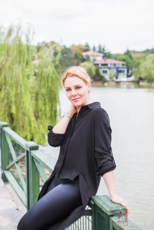 Kayahan’ın kızı Beste Açar’dan akılalmaz sözler! Kendisini kaçıran uzaylıları anlattı: Çok uzun boylu ve griydiler 9