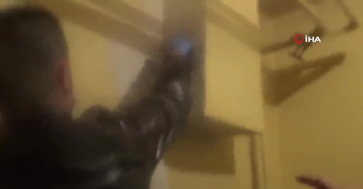 Soba bacasından çıkanlar şoke etti! Kadın çorabına saklanmış...