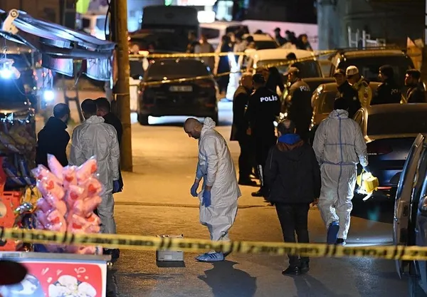 ak-partinin-kucukcekmecedeki-secim-calismasina-duzenlenen-saldiriya-iliskin-yeni-goruntuler-ortaya-cikti-ilk-k-1707902506406.jpeg AK Parti'nin Küçükçekmece'deki seçim çalışmasına düzenlenen saldırıya ilişkin yeni görüntüler ortaya çıktı! İlk kez A Haber ulaştı - 7