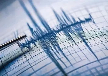Endonezya'da 6.3 büyüklüğünde deprem