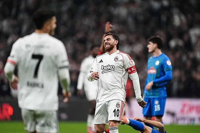 kupa-atesi-a-haberde-yaniyor-ztkda-futbol-ziyafeti-1772663809340.jpeg Kupa ateşi A Haber'de yandı! ZTK'da futbol ziyafeti - 1