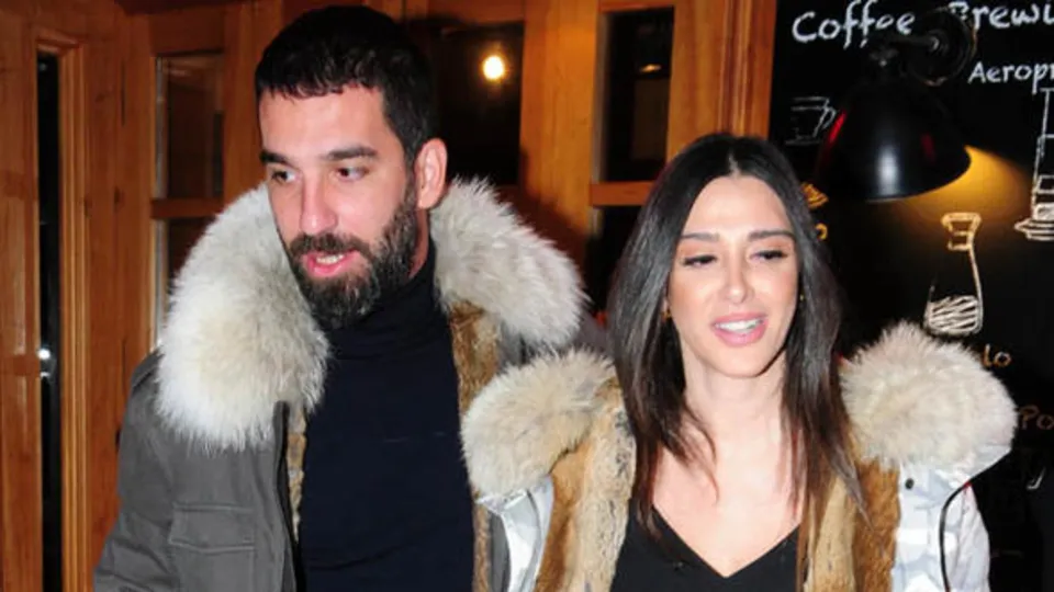 Arda Turan ve Aslıhan Doğan Turan'ın bebekleri Hamza Arda kime benziyor?