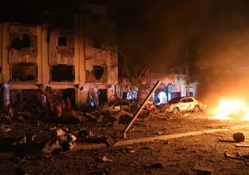 Filipinler'de bombalı saldırı: 21 saldırı