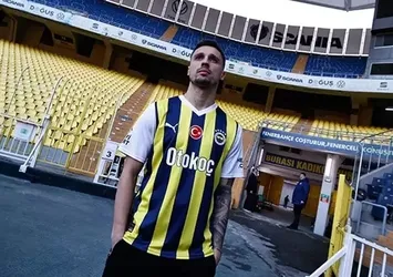 Fenerbahçe Rade Krunic transferini açıkladı!