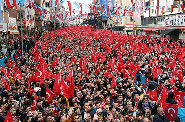 ak-partide-milletvekilligi-icin-genclik-hareketi-1681059805990.jpg AK Parti’de milletvekilliği için gençlik hareketi - 2