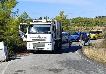 Çöp kamyonunda korkunç cinayet! Mesai arkadaşını boğazından bıçaklayarak öldürdü