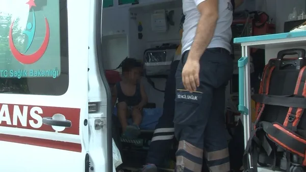 istanbulda-dehsete-dusuren-olay-kucuk-cocuk-cakmakla-oynarken-yatagi-yakti-1655964605213.jpg İstanbul’da dehşete düşüren olay! Küçük çocuk çakmakla oynarken yatağı yaktı - 2