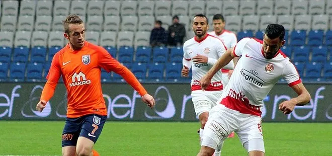Başakşehir, Antalyaspor’u evinde mağlup etti