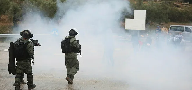 Katil İsrail Filistinlilere acımıyor!