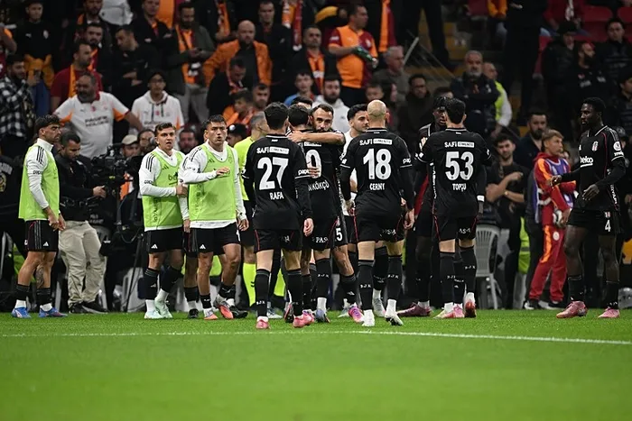 Galatasaray-Beşiktaş derbisinde kazanan çıkmadı! Ezeli rekabette puanlar paylaşıldı