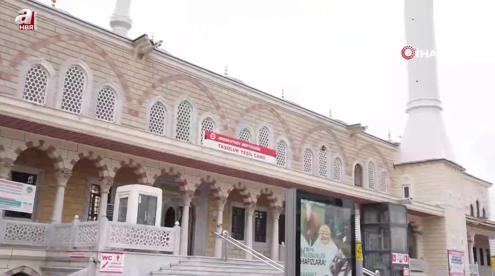 Camiler bayrama hazır