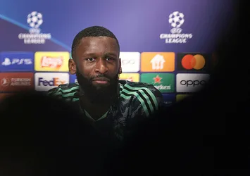 Antonio Rüdiger'den örnek hareket